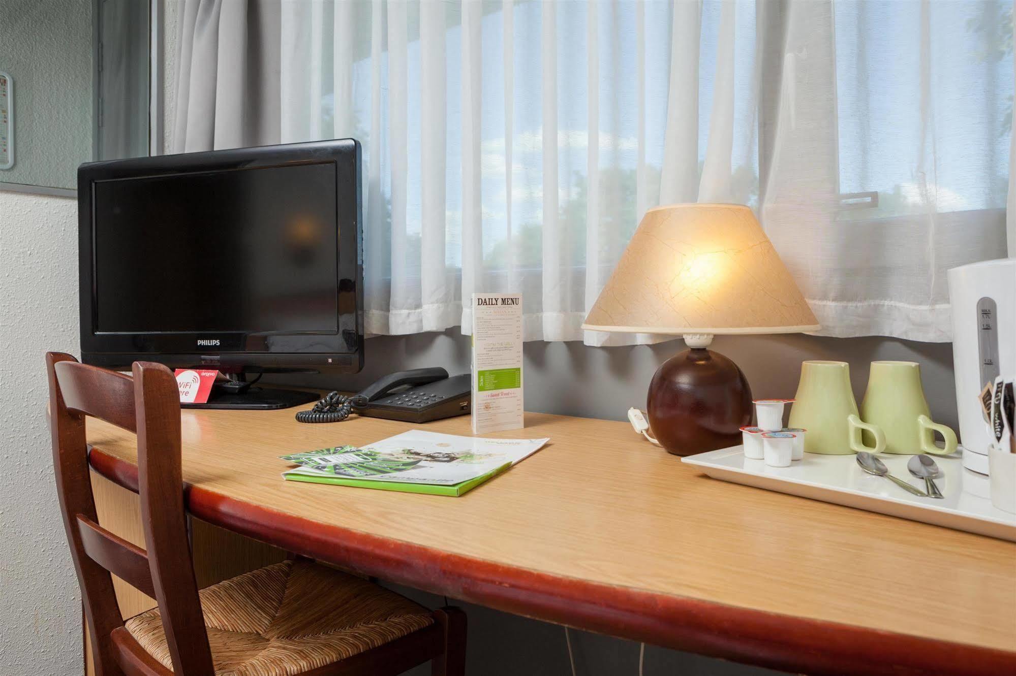 Campanile Hotel - Basildon - East Of London מראה חיצוני תמונה